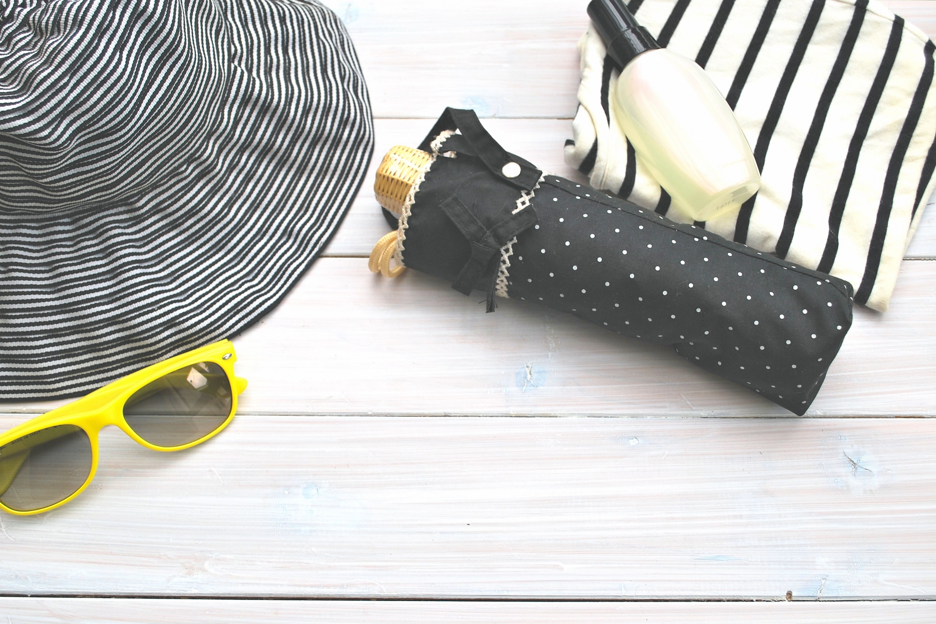 夏の紫外線に気をつけて！目を守る対策