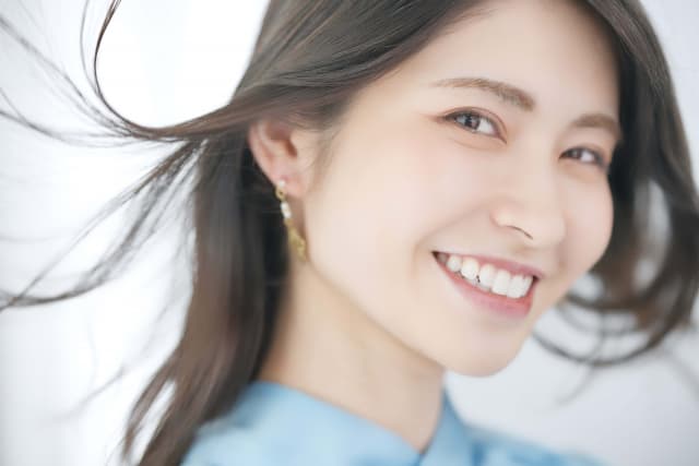 輝く瞳で好感度アップ！目の潤いを保つおすすめケアを紹介