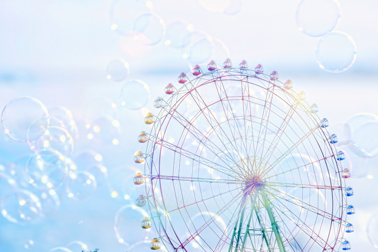 観覧車とシャボン玉